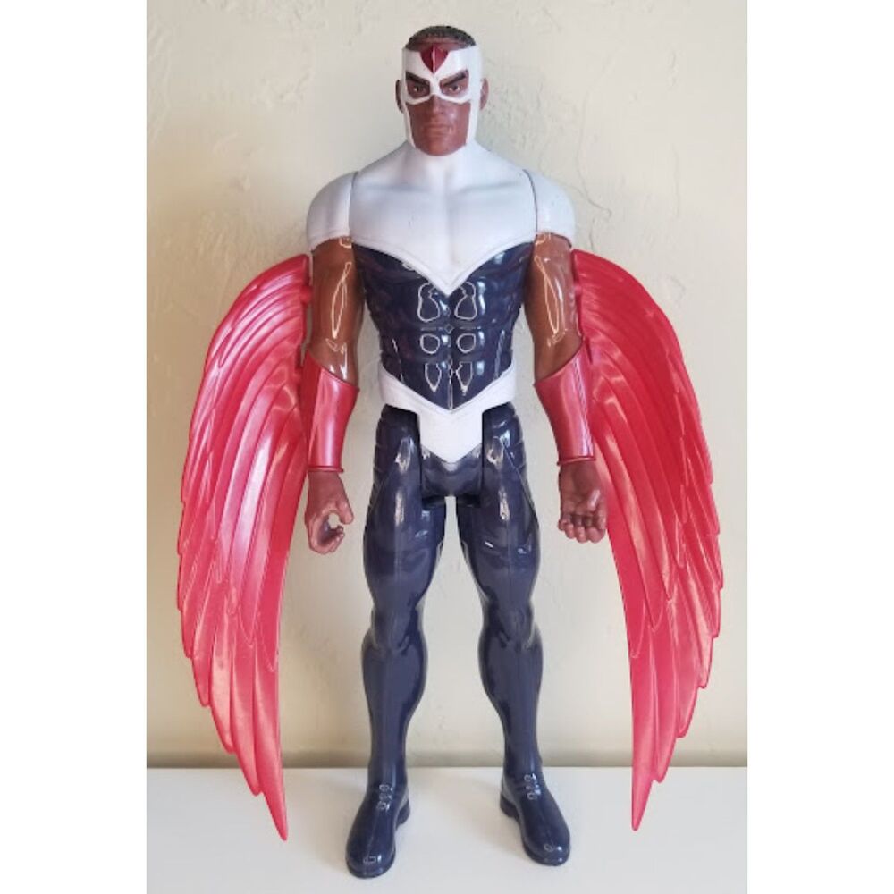 12" Blue Falcon & Wings Hasbro Marvel Avenger Titan Hero Action FIgure